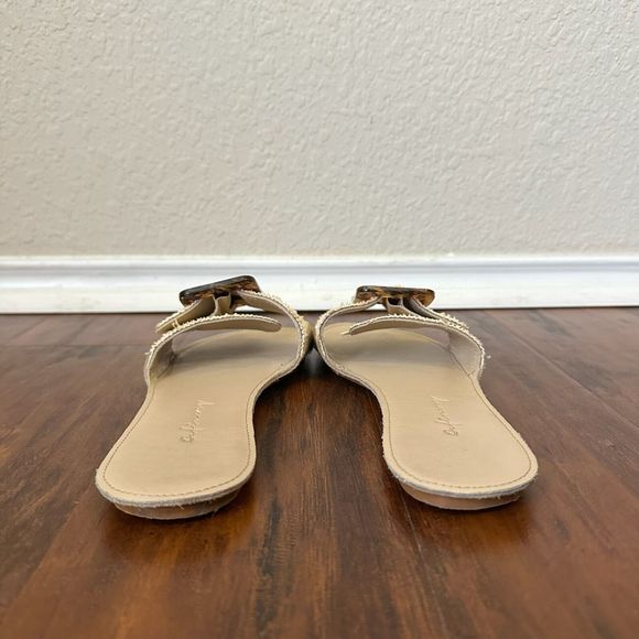 DEFINERY Loop Buckle Raffia Sandals in White ITALY MADE - Picture 8 of 11